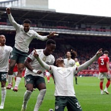 爱游戏娱乐-切尔西重获平局，半决战役盛大开幕()