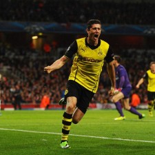 aiyouxi-莱万保级关键绝杀，多特蒙德绝地反击()