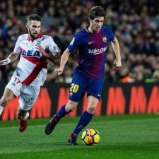 爱游戏官网-巴塞罗那球员落选，无缘亚冠比赛名单()