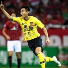 爱游戏官网-韋羅納主场取胜，球员信心大增备战(前外援莫雷诺拒绝出席三十周年庆典)