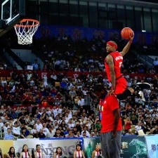 爱游戏体育-全球球场激烈战斗：篮球争雄风云再起(校园篮球风云笔趣阁免费阅读)